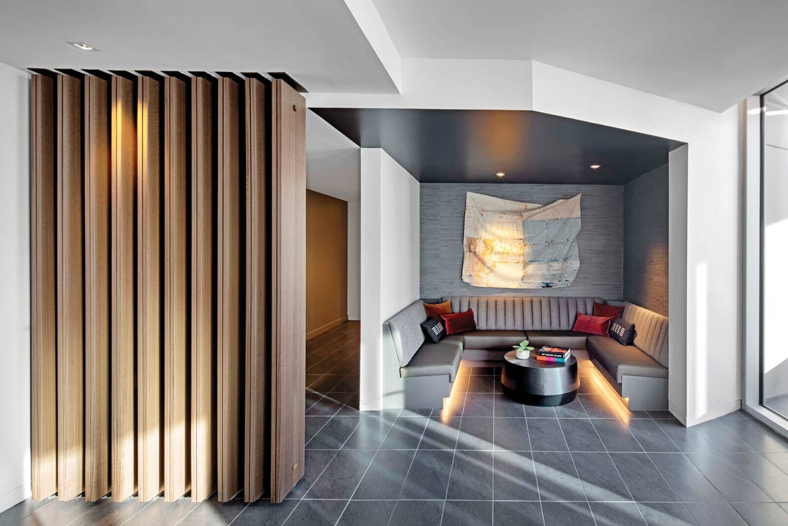 Luxury apartment amenity lobby